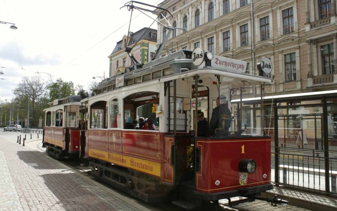 Nr 016C Przejażdżka po Wrocławiu tramwajem Jaś i Małgosia (do 50 os – 1,5h)