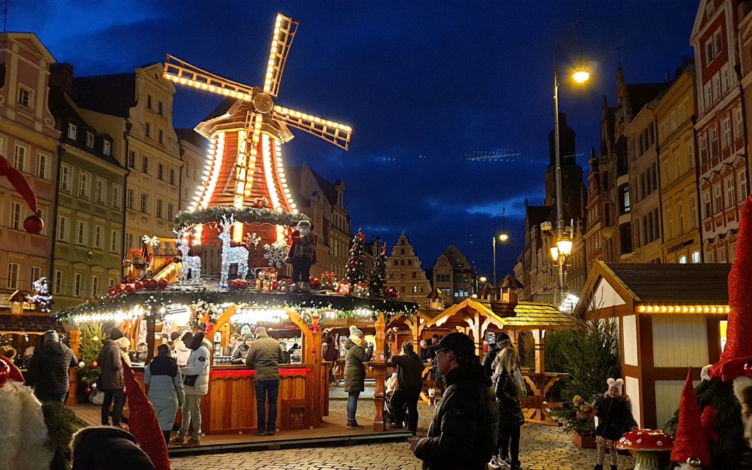 „Wrocławski Jarmark Bożonarodzeniowy” – największy w Polsce! (2022)