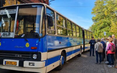 Nr 020B Przejażdżka przegubowym Ikarusem do 57 os. (2h)