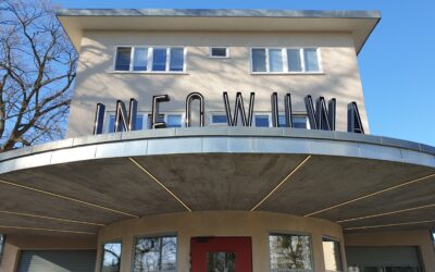 Kawiarnia INFO-WUWA przy Hali Stulecia