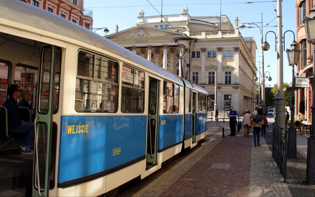 Rundfahrt mit historischer Gelenk-Straßenbahn